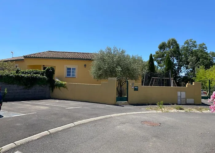 Independante 25 M2 Au Calme Avec Piscine Et Terrain De Petanque Lieuran-les-Beziers