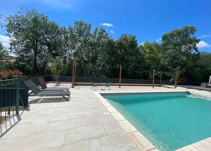 Homestay Independante 25 M2 Au Calme Avec Piscine Et Terrain De Petanque